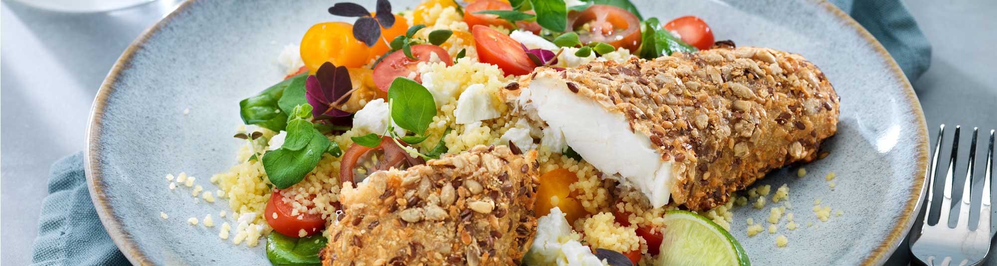 Paneroidut kalafileet couscoussalaatilla