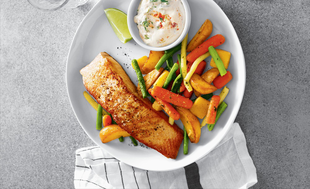 Paistettu lohifilee & limekastike